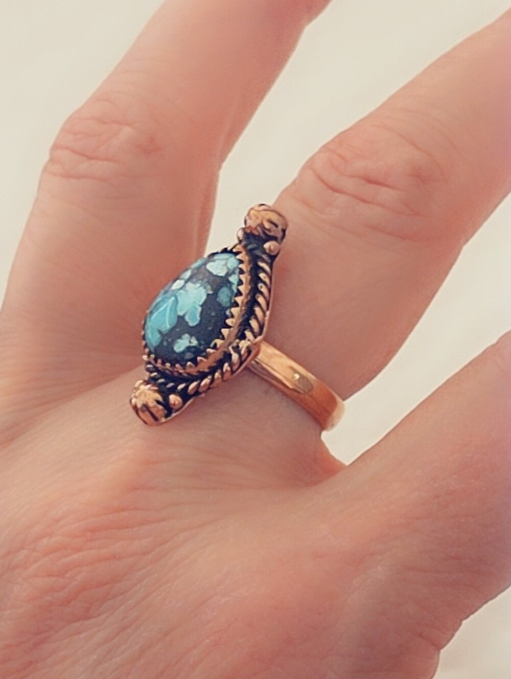 TURQUOISE GEMSTONE RING, IN COPPER, ADJUSTABLE SIZE